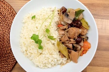 Cauliflower rice served as normal rice with a stew.