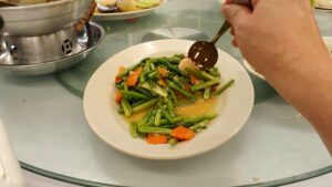 Stir fried asparagus with prawns. Tasty.